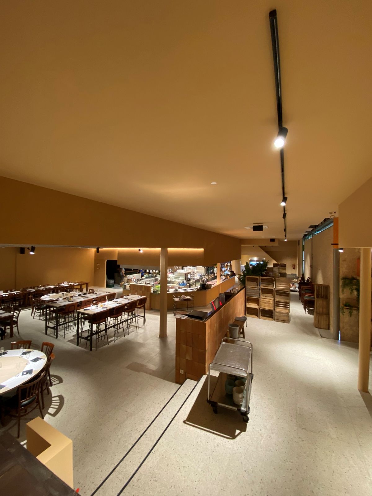 Restaurant & keuken — Na